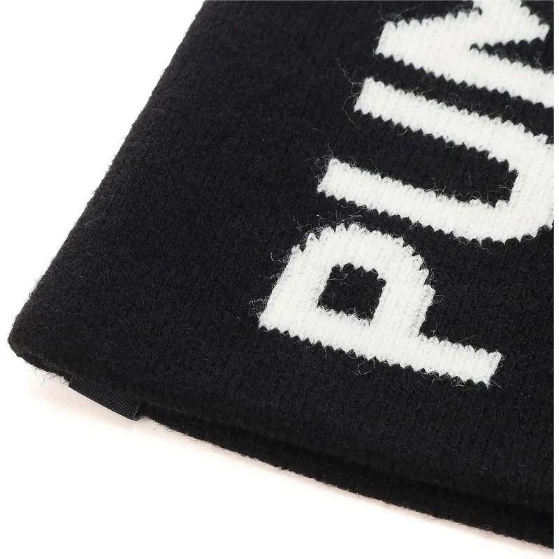 caciuli-negru-essential-classic-de-puma