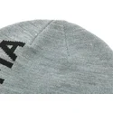 caciuli-gri-essential-classic-de-puma