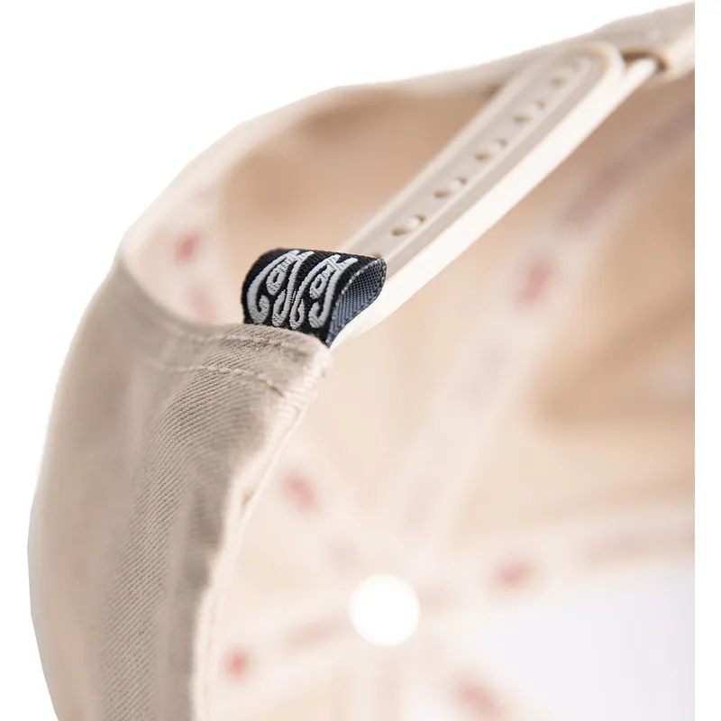 beige-platt-snapback-keps-skateboarding-ww24-fran-wheels-and-waves