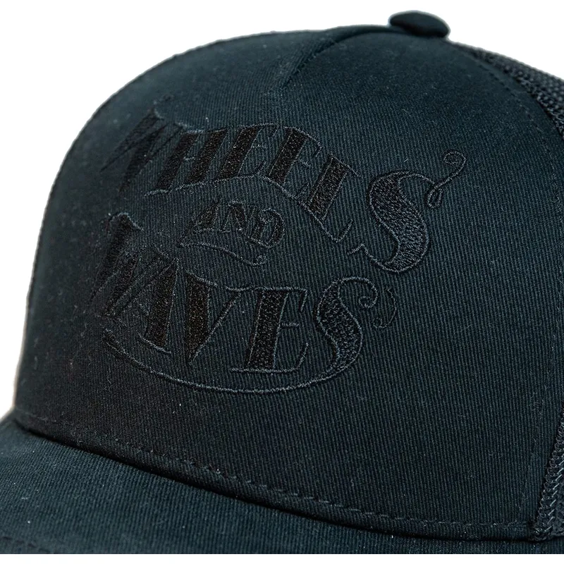 cap-curbata-black-snapback-de-wheels-and-waves