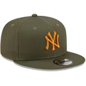 epci-plata-verzior-snapback-9fifty-league-essential-de-new-york-yankees-mlb-de-new-era