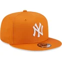 epci-plata-portocaliu-snapback-9fifty-league-essential-de-new-york-yankees-mlb-de-new-era