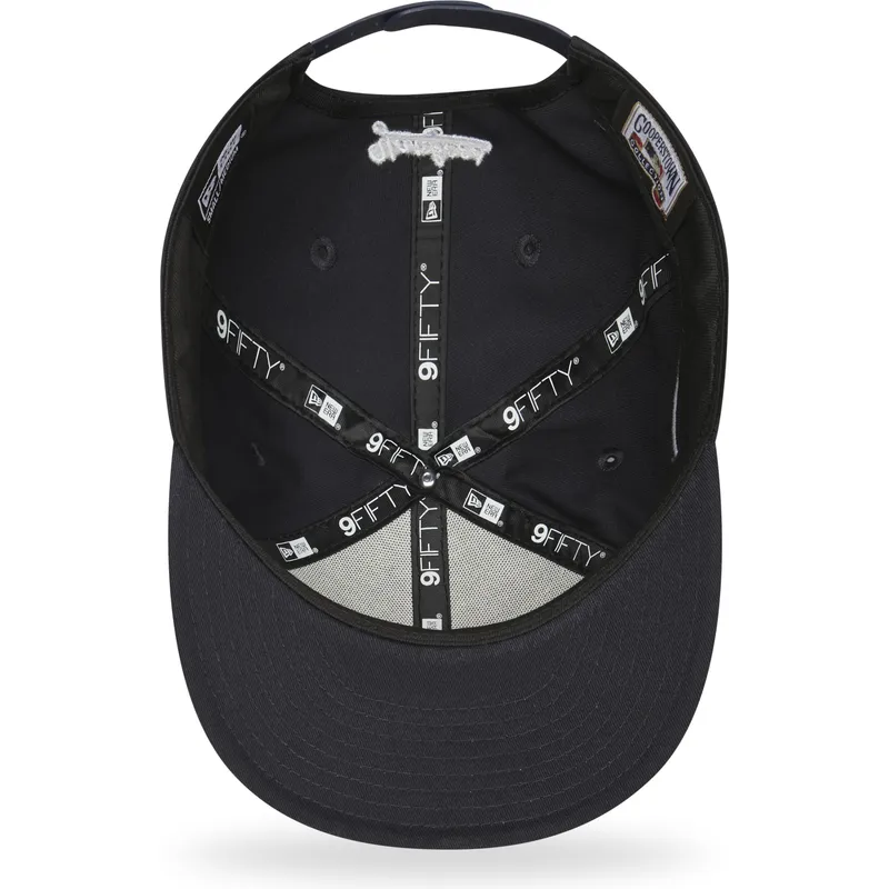 epci-plata-negru-snapback-9fifty-coops-de-new-york-yankees-mlb-de-new-era