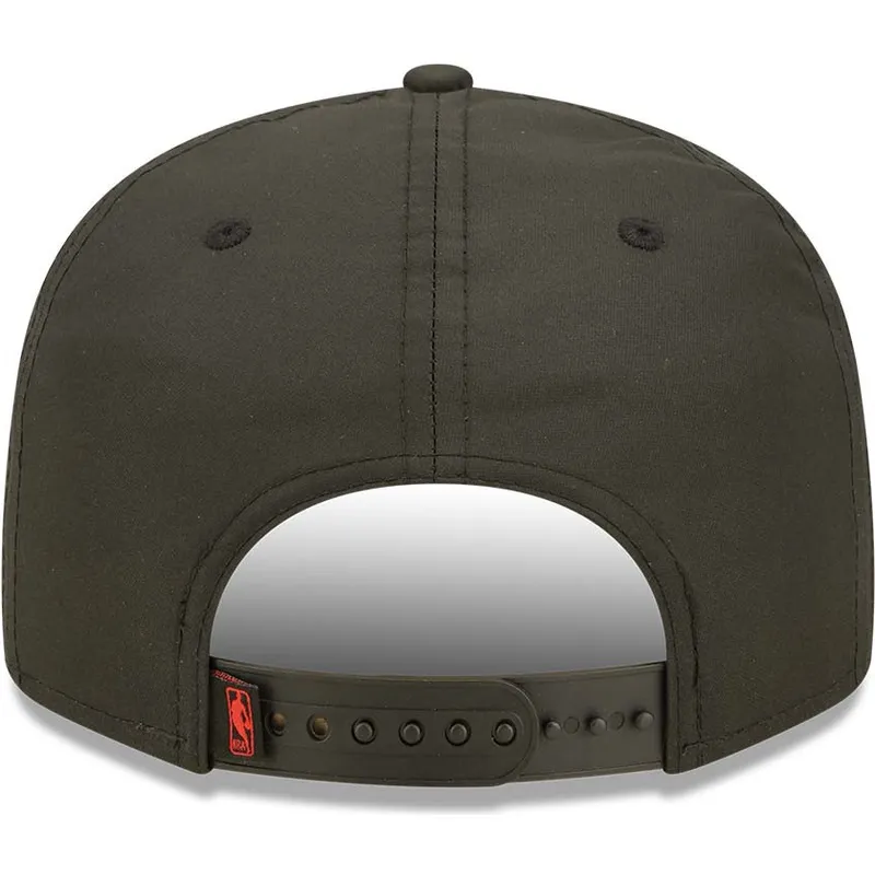 epci-plata-negru-snapback-9fifty-neon-pack-de-chicago-bulls-nba-de-new-era