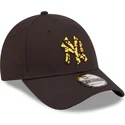 new-era-9forty-seasonal-infill-verstellbare-schwarze-kappe-mit-gelbem-logo-der-new-york-yankees-mlb