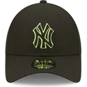 epci-curbata-negru-snapback-9forty-neon-pack-repreve-de-new-york-yankees-mlb-de-new-era