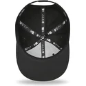 epci-plata-negru-snapback-9fifty-league-essential-de-new-york-yankees-mlb-de-new-era