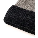 cap-pompom-black-de-puma