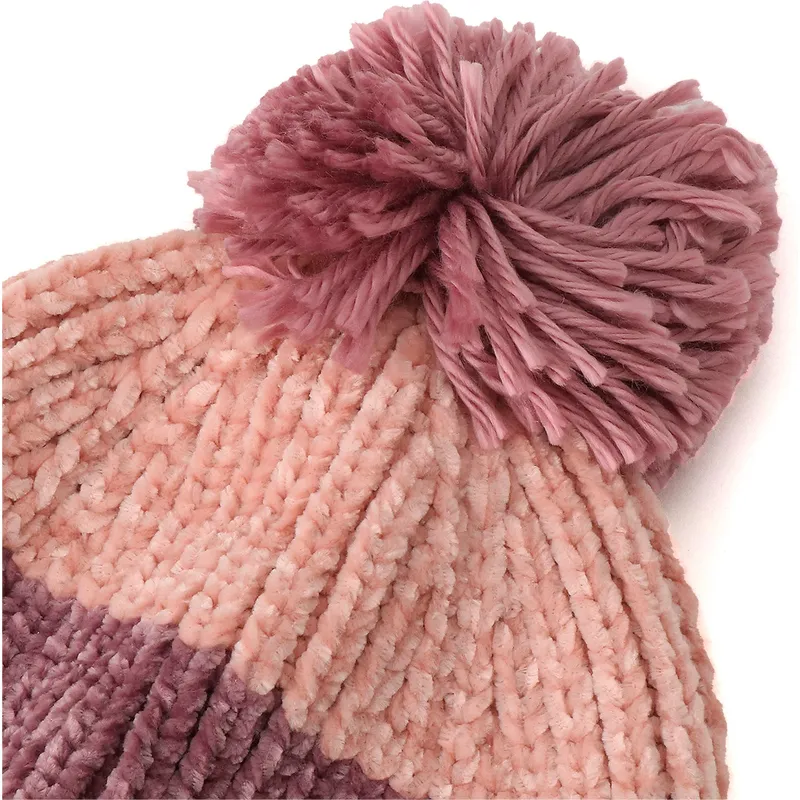 caciuli-pompon-violet-de-puma