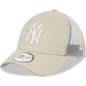Beige och vit 9FORTY A Frame truckerkeps från New York Yankees MLB av New Era