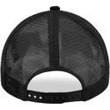 svart-truckerkeps-med-svart-logotyp-9forty-a-frame-tonal-fran-los-angeles-lakers-nba-av-new-era