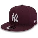 gorra-plana-granate-snapback-9fifty-essential-de-new-york-yankees-mlb-de-new-era