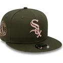 gorra-plana-verde-snapback-con-logo-rosa-9fifty-side-patch-de-chicago-white-sox-mlb-de-new-era