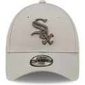 cap-curbata-beige-adjustable-strap-pentru-copii-9forty-league-essential-de-chicago-white-sox-mlb-de-new-era