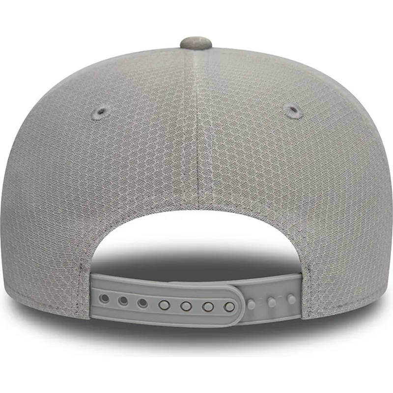 cap-curbata-gray-snapback-9fifty-stretch-snap-hex-era-de-ryder-cup-de-new-era cap-curbata-gray-snapback-9fifty-stretch-snap-hex-era-de-ryder-cup-de-new-era