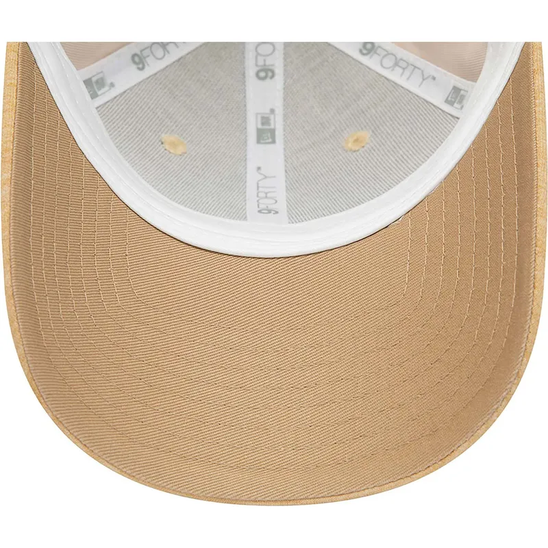 beige-verstellbare-curved-cap-fur-damen-9forty-jersey-der-new-york-yankees-mlb-von-new-era