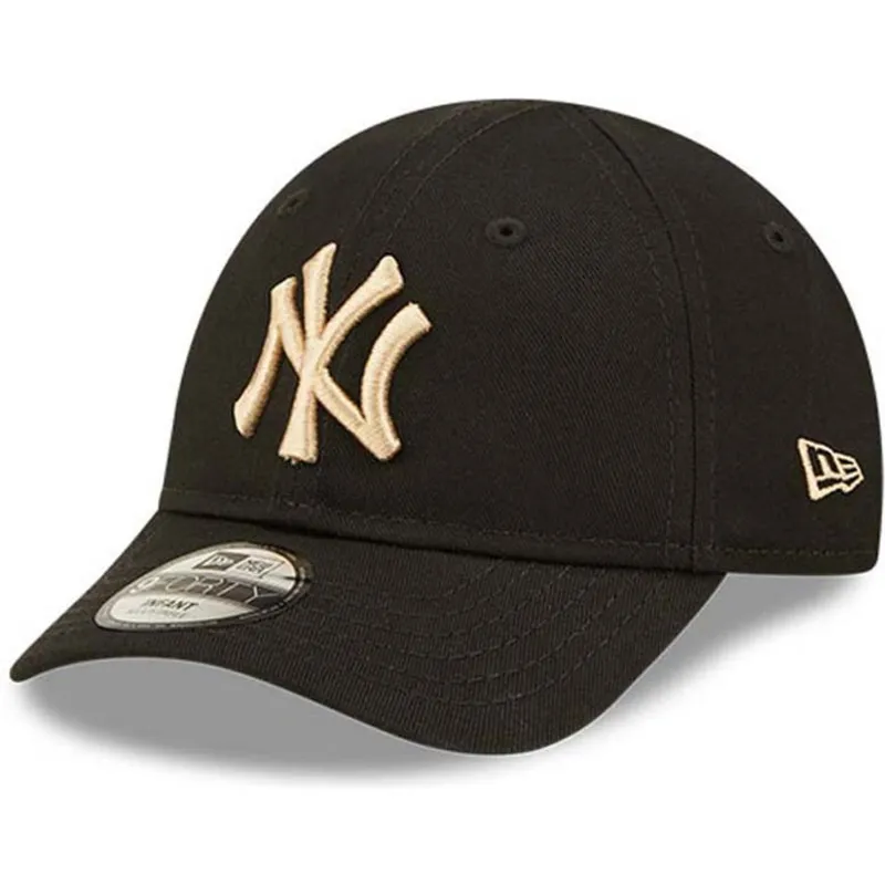 cap-curbata-black-adjustable-strap-pentru-copii-pequeno-9forty-league-essential-de-new-york-yankees-mlb-de-new-era