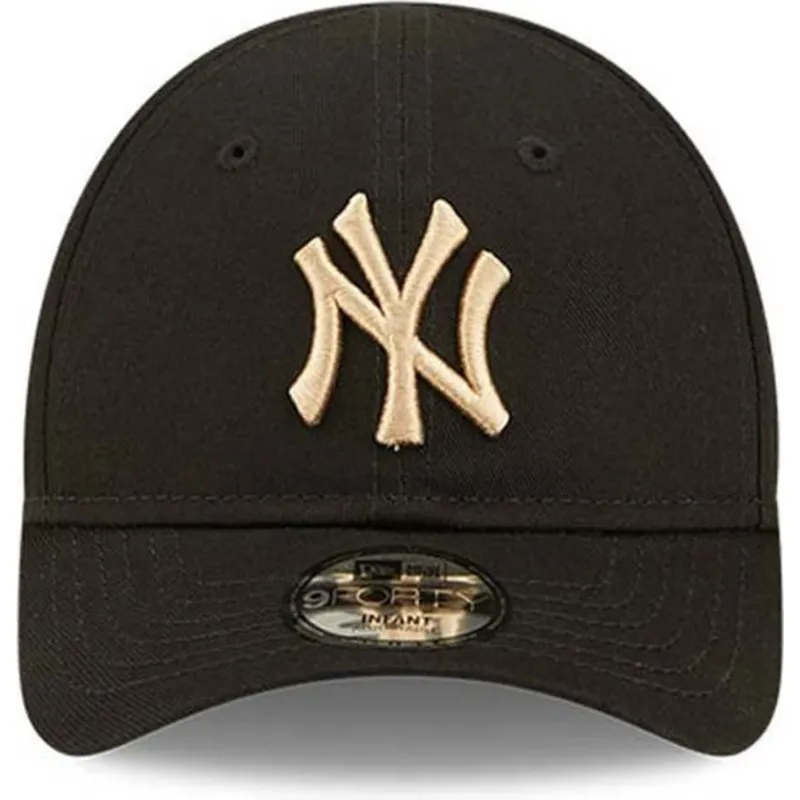 epci-curbata-negru-reglabila-pentru-copii-9forty-league-essential-de-new-york-yankees-mlb-de-new-era epci-curbata-negru-reglabila-pentru-copii-9forty-league-essential-de-new-york-yankees-mlb-de-new-era