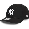 schwarze-gebogene-verstellbare-kappe-fur-kleinkinder-9forty-league-essential-der-new-york-yankees-mlb-von-new-era