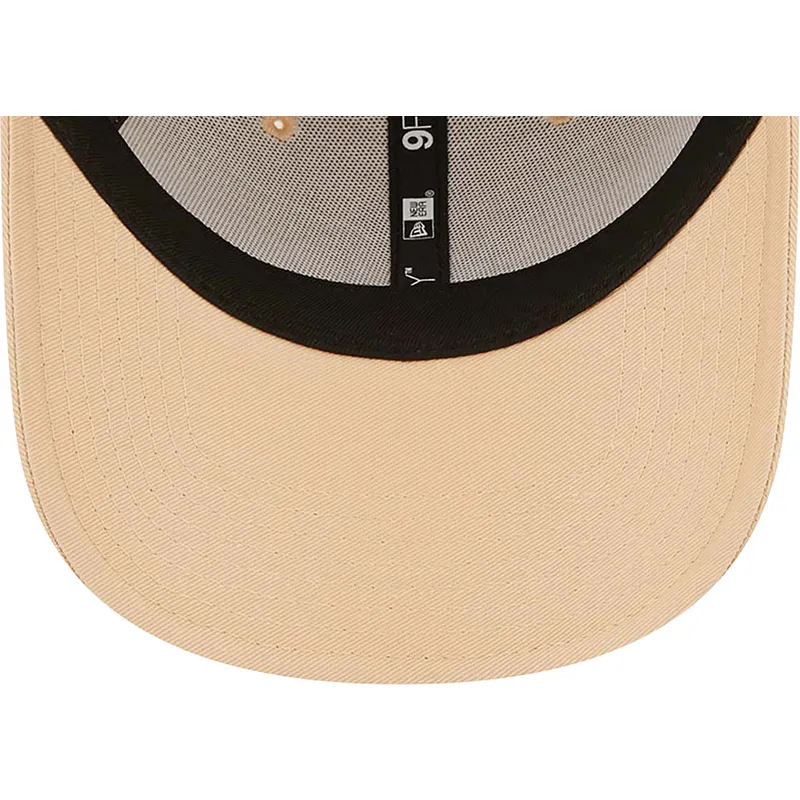 cap-curbata-beige-adjustable-strap-9forty-league-essential-de-new-york-yankees-mlb-de-new-era