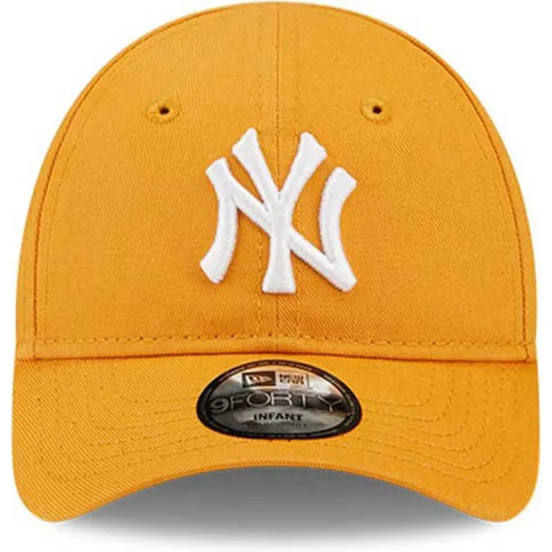 epci-curbata-portocaliu-reglabila-pentru-copii-9forty-league-essential-de-new-york-yankees-mlb-de-new-era epci-curbata-portocaliu-reglabila-pentru-copii-9forty-league-essential-de-new-york-yankees-mlb-de-new-era