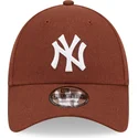 epci-curbata-maro-reglabila-9forty-linen-de-new-york-yankees-mlb-de-new-era