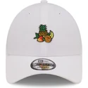 cappellino-curvo-bianco-regolabile-juice-tropical-fruits-9forty-food-icon-di-new-era