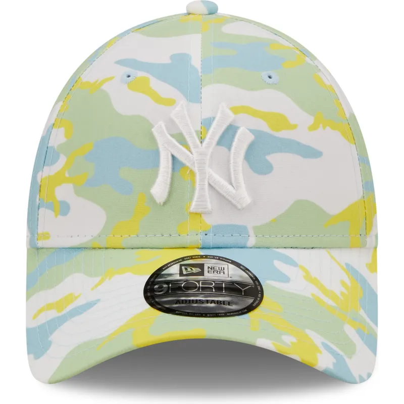 epci-curbata-verzior-reglabila-9forty-all-over-print-seasonal-de-new-york-yankees-mlb-de-new-era