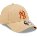 cap-curbata-brown-adjustable-strap-9forty-jersey-essential-de-new-york-yankees-mlb-de-new-era