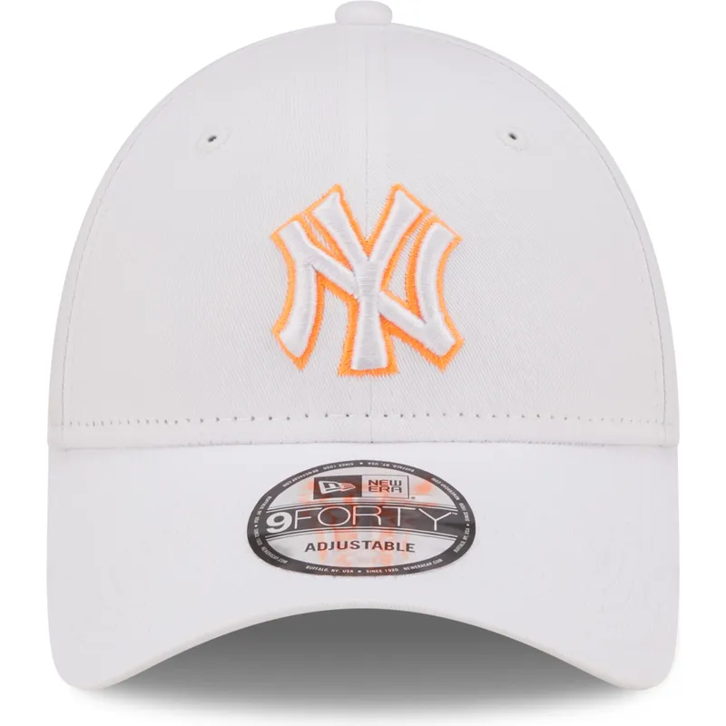 gorra-curva-blanca-ajustable-con-logo-naranja-9forty-neon-outline-de-new-york-yankees-mlb-de-new-era