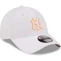 epci-curbata-alb-reglabila-9forty-neon-outline-de-new-york-yankees-mlb-de-new-era