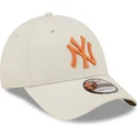 epci-curbata-bej-reglabila-9forty-league-essential-de-new-york-yankees-mlb-de-new-era