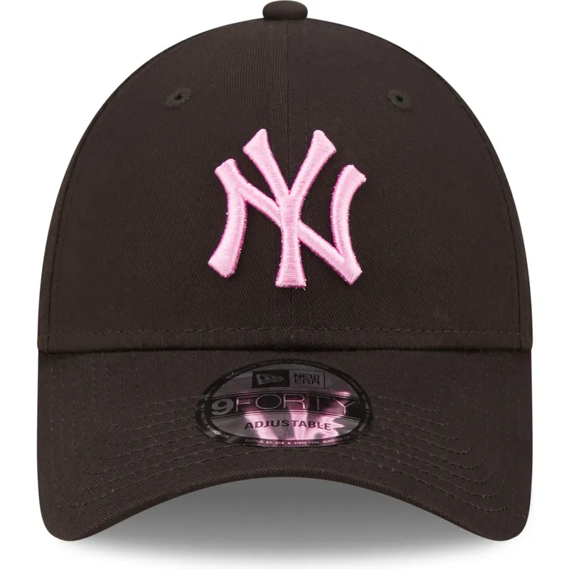 epci-curbata-negru-reglabila-rosa-9forty-league-essential-de-new-york-yankees-mlb-de-new-era epci-curbata-negru-reglabila-rosa-9forty-league-essential-de-new-york-yankees-mlb-de-new-era