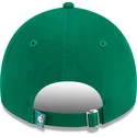 verstellbare-grune-kappe-mit-gebogenem-schirm-9twenty-draft-edition-2023-der-boston-celtics-nba-von-new-era