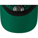 verstellbare-grune-kappe-mit-gebogenem-schirm-9twenty-draft-edition-2023-der-boston-celtics-nba-von-new-era