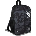 rucsacuri-camuflaj-zip-down-de-new-york-yankees-mlb-de-new-era
