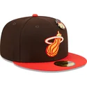 cappello-piatto-marrone-e-rosso-regolabile-59fifty-the-elements-fire-pin-dei-miami-heat-nba-di-new-era