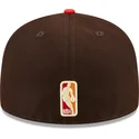 cappello-piatto-marrone-e-rosso-regolabile-59fifty-the-elements-fire-pin-dei-miami-heat-nba-di-new-era