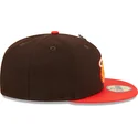 cappello-piatto-marrone-e-rosso-regolabile-59fifty-the-elements-fire-pin-dei-miami-heat-nba-di-new-era