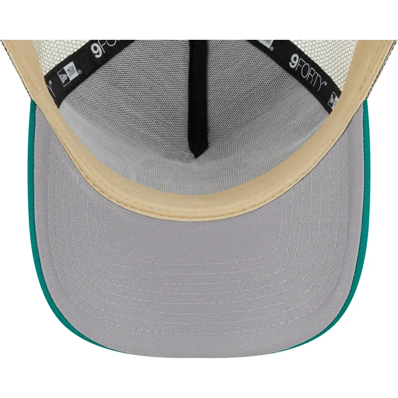epci-curbata-bej-snapback-9forty-a-frame-all-day-de-boston-celtics-nba-de-new-era epci-curbata-bej-snapback-9forty-a-frame-all-day-de-boston-celtics-nba-de-new-era