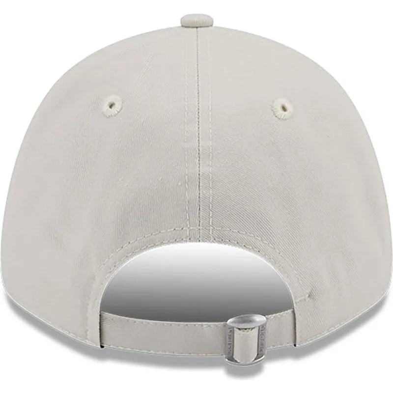 epci-curbata-bej-reglabila-9forty-seasonal-de-vespa-piaggio-de-new-era