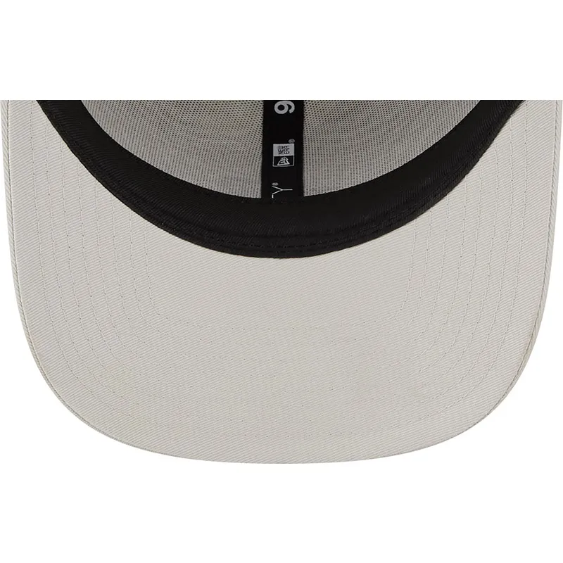 epci-curbata-bej-snapback-9fifty-seasonal-de-mclaren-racing-formula-1-de-new-era