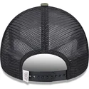 epci-curbata-verzior-snapback-a-frame-de-piolin-y-silvestre-looney-tunes-de-new-era