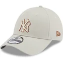 epci-curbata-bej-reglabila-9forty-team-outline-de-new-york-yankees-mlb-de-new-era