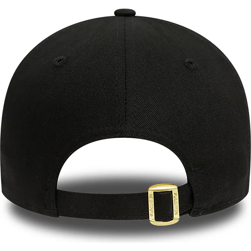 epci-curbata-negru-reglabila-9forty-metallic-badge-de-los-angeles-lakers-nba-de-new-era epci-curbata-negru-reglabila-9forty-metallic-badge-de-los-angeles-lakers-nba-de-new-era