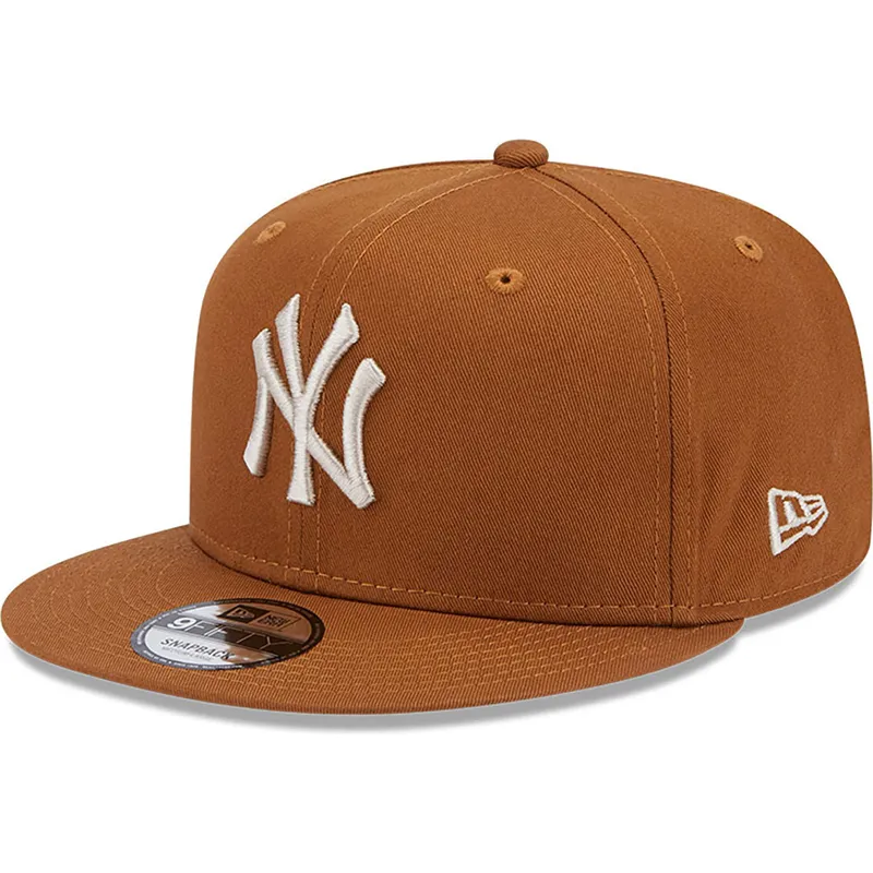 epci-plata-maro-snapback-9fifty-league-essential-de-new-york-yankees-mlb-de-new-era