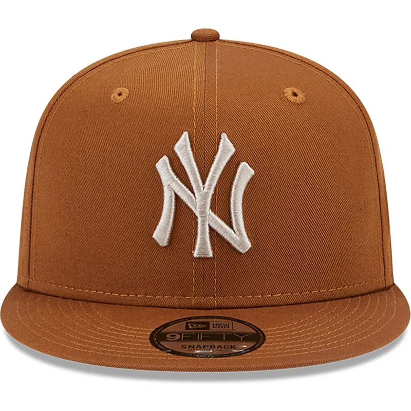 epci-plata-maro-snapback-9fifty-league-essential-de-new-york-yankees-mlb-de-new-era