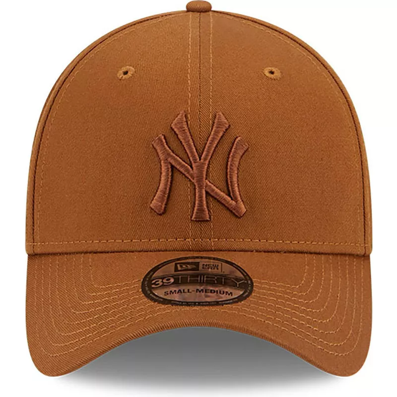 New Era Cap  Snapback Cap Mlb New York Yankees Mini Cord Logo 9forty in  brown 990437