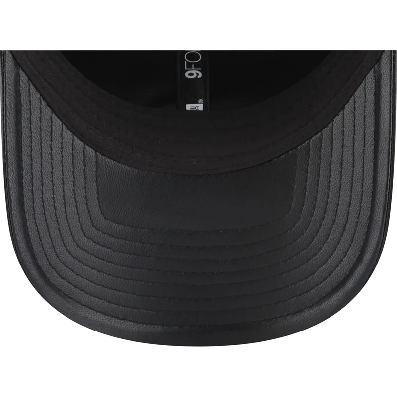 epci-curbata-negru-reglabila-9forty-leather-de-new-york-yankees-mlb-de-new-era
