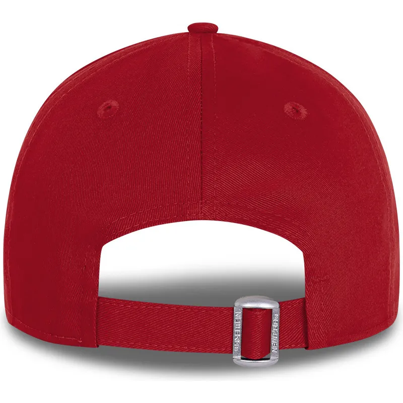 9forty-basic-flag-new-era-verstellbare-rote-curved-cap